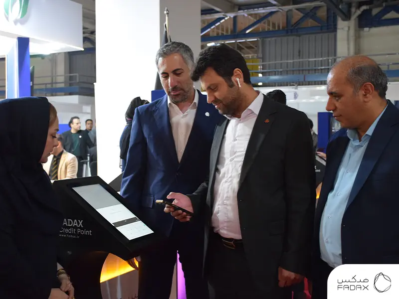 حضور در نمایشگاه الکامپ امیر ایزدی